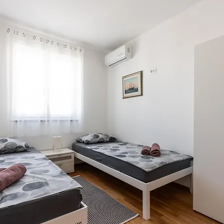 Appartement Orka Omišalj