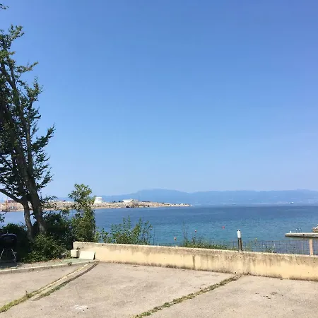 Appartamento Orka Omišalj