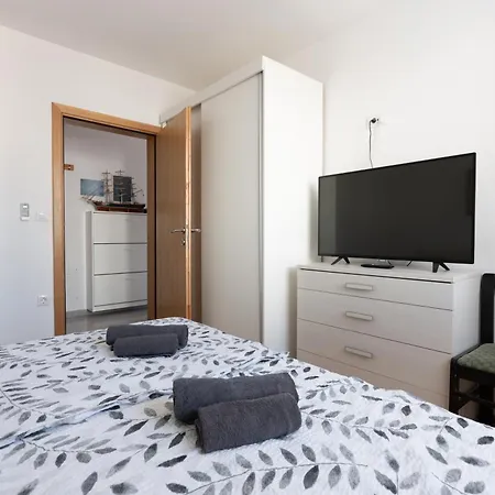 Orka Appartement Omišalj